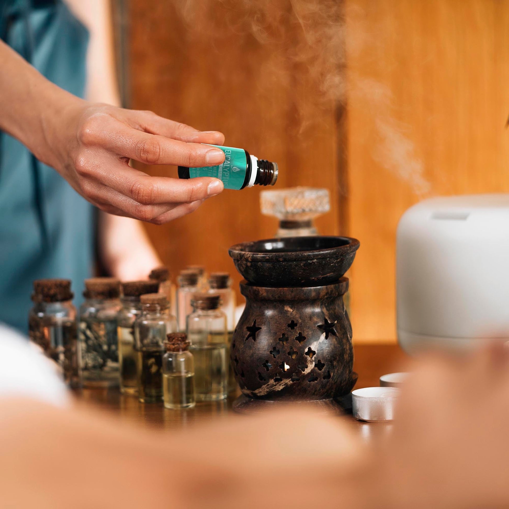 3 Pack Aromatherapy Essential oils (Lavender, Eucalyptus, Frankincense) - Mialuxx.beauty